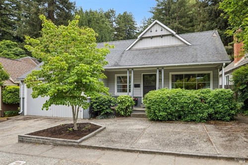 77 Bothin Rd,  Fairfax, CA 94930