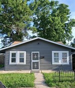 145 E Farmer St,  Independence, MO 64050