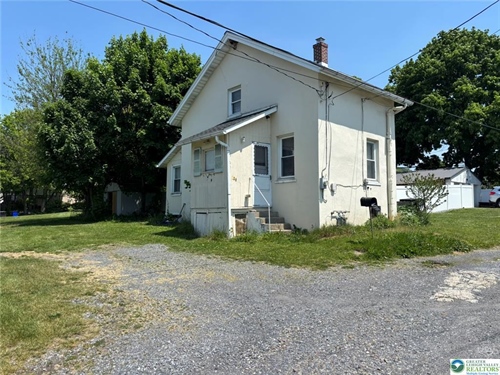 920 E Juniata Street,  Salisbury Twp, PA 18103