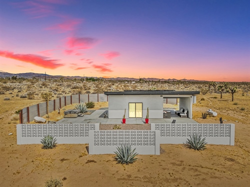 59226 Aberdeen Drive,  Yucca Valley, CA 92284