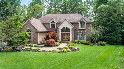 29148 Bradmoor Ct,  Farmington Hills, MI 48334