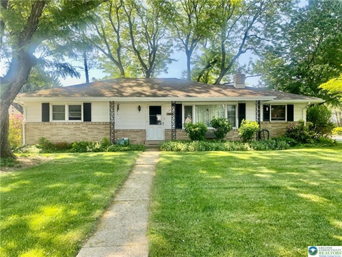 3844 W Linden Street,  South Whitehall Twp., PA 18104