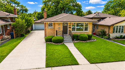 8818 S 55th Ct ,  Oak Lawn, IL 60453