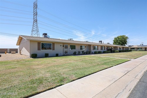 13812 N Garden Court Dr,  Sun City, AZ 85351