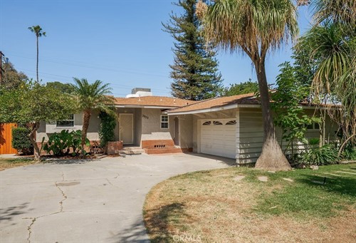3920 Melody Ln,  Riverside, CA 92504