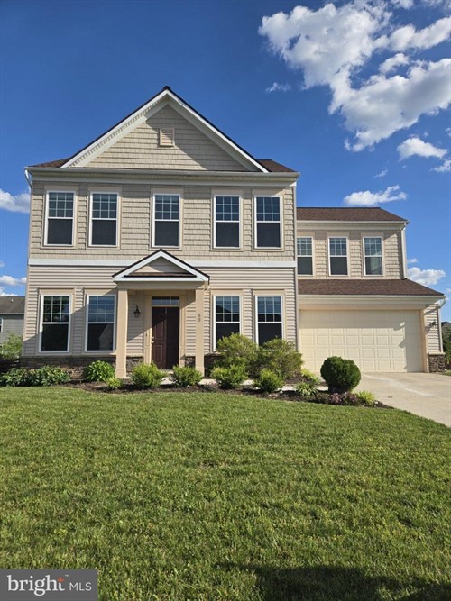 88 Liverpool Ln,  Martinsburg, WV 25405