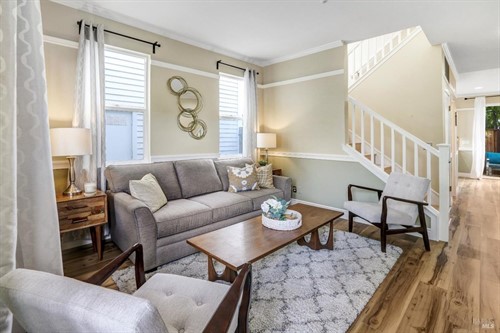 143 Piper Ln,  Sonoma, CA 95476
