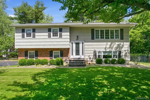 1 Saddle Lane,  New City, NY 10956
