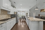 18-web-or-mls-6282 Chippewa Dr-17