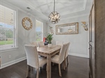 19-web-or-mls-6282 Chippewa Dr-18