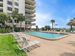 30-Community Pool
