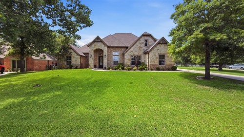 9709 Bellechase Rd, Granbury, TX 76049