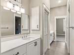 Photo 77