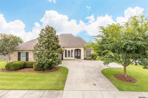 2953 Majestic Oaks Ave,  Zachary, LA 70791