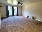 Great Lighting! Newer Windows!