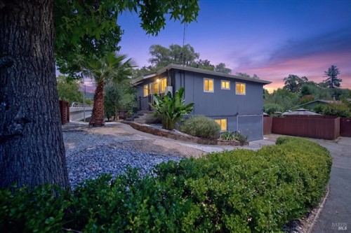 320 Boyes Blvd,  Sonoma, CA 95476