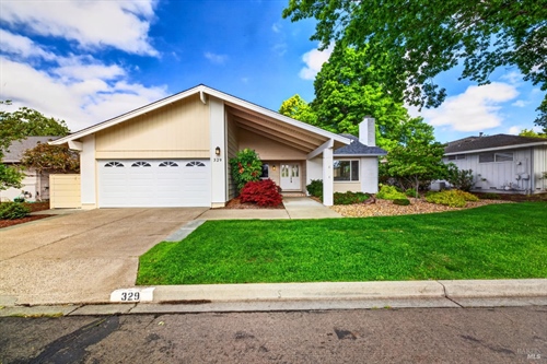 329 Oak Leaf Circle,  Santa Rosa, CA 95409