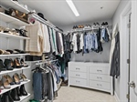 23-Closet