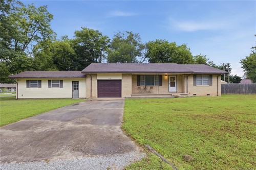 119 W Ross St,  Locust Grove, OK 74352