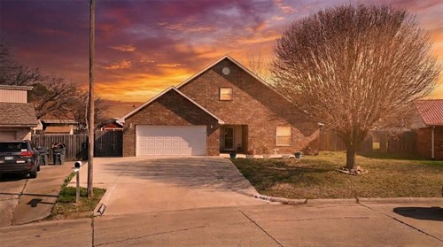 1601 N Ward Rd,  Ardmore, OK 73401