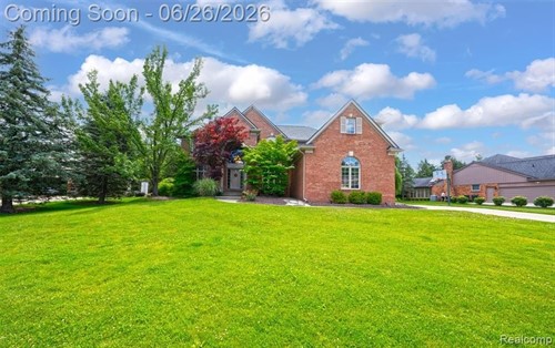 2619 Lambeth Park,  Rochester Hills, MI 48306