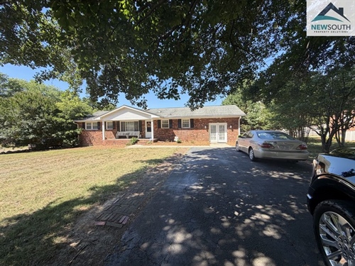 804 Hastings Hill Rd,  Kernersville, NC 27284