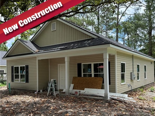 1302 Kentucky Street, Darien, GA 31305