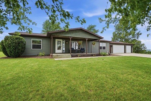 N5025 Meadowlark Cir,  Monticello, WI 53570