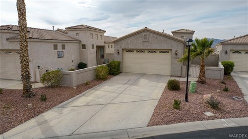 1045 Bella Luna Dr,  Bullhead City, AZ 86429