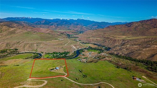 608 W Hanson Ave,  Brewster, WA 98812