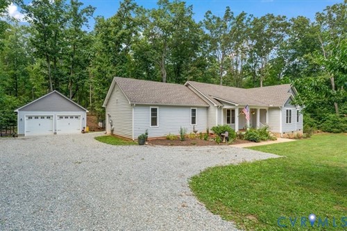2088 Hancock Rd,  Powhatan, VA 23139