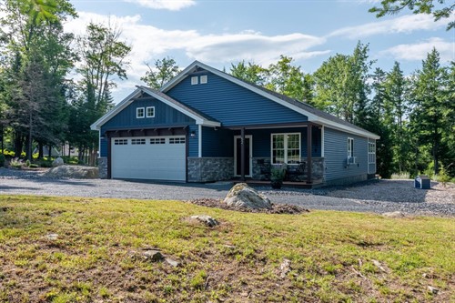 52 E Shore Rd,  Embden, ME 04958