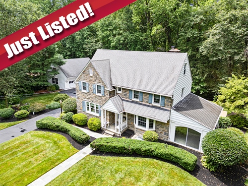 2010 Woodbrook Drive,  Wilmington, DE 19810