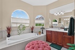 53-web-or-mls-P1331059