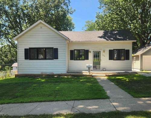 506 Moorehead St, Ida Grove, IA 51445