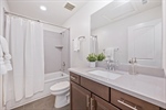 2389 Sierra Village Drive Roseville CA 95747 upstairs bath gr36