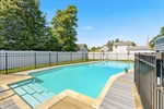 19-1709 Beverly Ave20