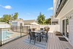 16-1709 Beverly Ave17