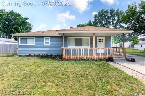 7354 N Shaker Dr,  Waterford Township, MI 48327