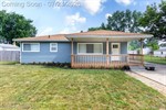 7354 N Shaker Dr,  Waterford Township, MI 48327