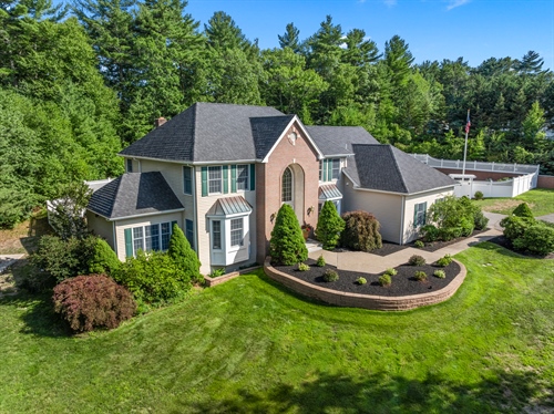 256 Hillcrest Road,  Marshfield, MA 02050