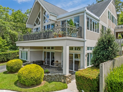 30 Dover Street,  Asheville, NC 28804