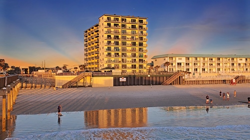 3647 S Atlantic Ave Unit 105,  Daytona Beach Shores, FL 32118