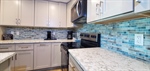 03 Kitchen2