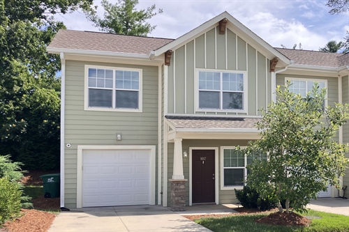 1017 Baldwin Commons Drive,  Asheville, NC 28704