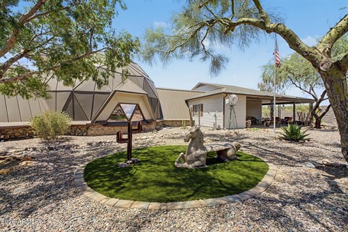 49631 N 27th Ave,  New River, AZ 85087