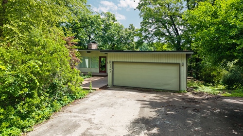 3595 E Huron River Dr,  Ann Arbor, MI 48104