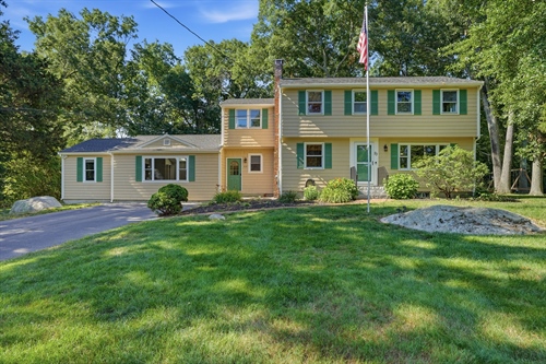23 Acorn Street,  Scituate, MA 02066