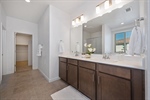 4612 Majesty Way Lincoln CA 95648 primary suite vanity gr33