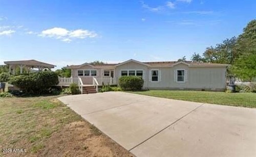 15181 W Sunshine Ln,  Kirkland, AZ 86332